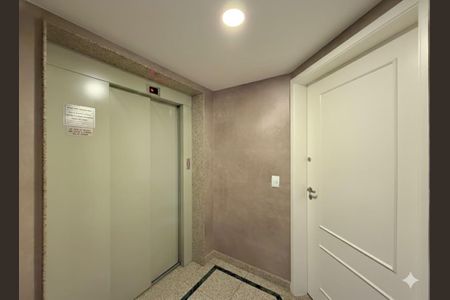 Apartamento para alugar com 115m², 3 quartos e 3 vagas Apartamento para alugar com 115m², 3 quartos e 3 vagasHall Social Apartamento