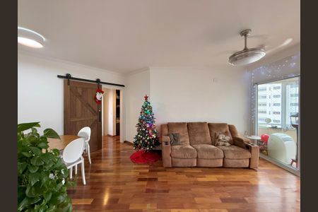 Apartamento para alugar com 115m², 3 quartos e 3 vagas Apartamento para alugar com 115m², 3 quartos e 3 vagasSala