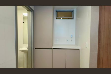 Apartamento à venda com 96m², 2 quartos e 1 vagaÁrea de Serviço