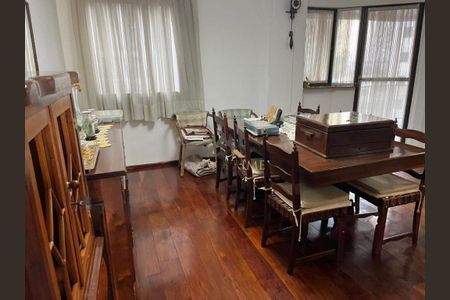 Apartamento à venda com 142m², 4 quartos e 2 vagas