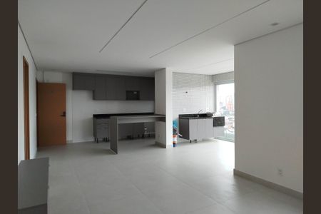 Sala  de apartamento para alugar com 2 quartos, 81m² em Cidade Mãe do Céu, São Paulo