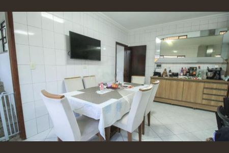 Casa à venda com 3 quartos, 210m² em Vila Formosa, São Paulo