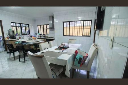 Casa à venda com 3 quartos, 210m² em Vila Formosa, São Paulo