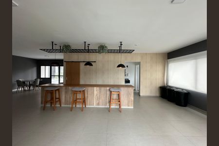 Apartamento para alugar com 55m², 2 quartos e 1 vagaÁrea comum - Salão de festas
