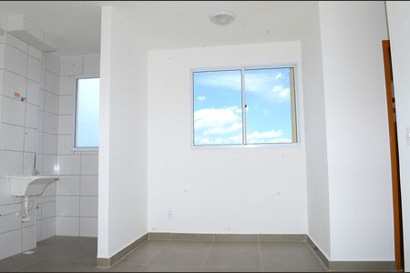 Apartamento para alugar com 41m², 2 quartos e 1 vagaSala/Cozinha