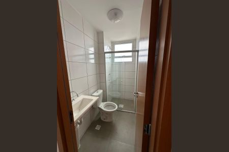 Banheiro de apartamento para alugar com 2 quartos, 41m² em São Gabriel, Belo Horizonte