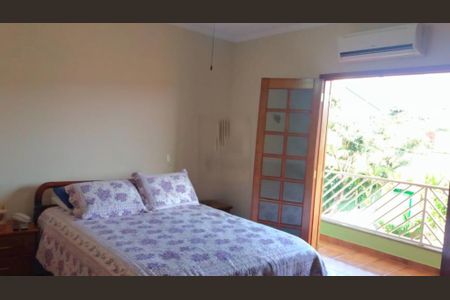 Casa à venda com 4 quartos, 310m² em Adalgisa, São Paulo