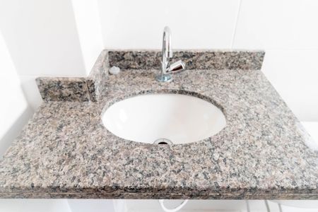 Apartamento para alugar com 80m², 2 quartos e 1 vagaBanheiro social