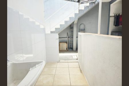 Casa para alugar com 40m², 1 quarto e sem vaga Casa para alugar com 40m², 1 quarto e sem vagaÁrea de Serviço