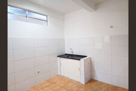Casa para alugar com 40m², 1 quarto e sem vaga Casa para alugar com 40m², 1 quarto e sem vagaCozinha