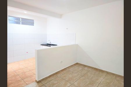 Sala  de casa para alugar com 1 quarto, 40m² em Jardim Cumbica, Guarulhos