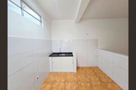 Casa para alugar com 40m², 1 quarto e sem vaga Casa para alugar com 40m², 1 quarto e sem vagaCozinha