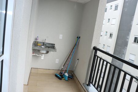 Apartamento para alugar com 2 quartos, 55m² em Jardim Rebelato, Cotia