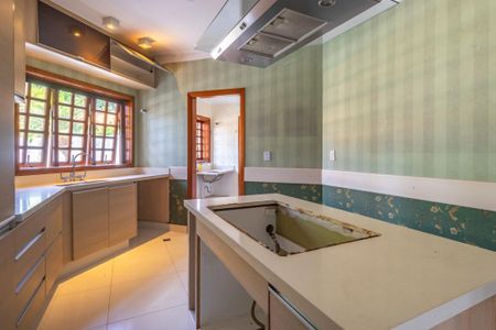 Casa de condomínio à venda com 455m², 4 quartos e 4 vagas