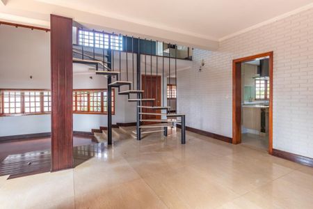 Casa de condomínio à venda com 455m², 4 quartos e 4 vagas