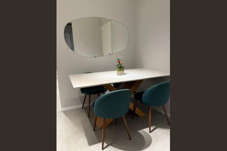 Apartamento para alugar com 45m², 2 quartos e 1 vaga Apartamento para alugar com 45m², 2 quartos e 1 vagaSala de jantar