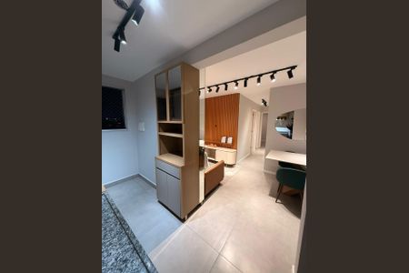 Sala  de apartamento para alugar com 2 quartos, 45m² em Jardim Nova Europa, Campinas