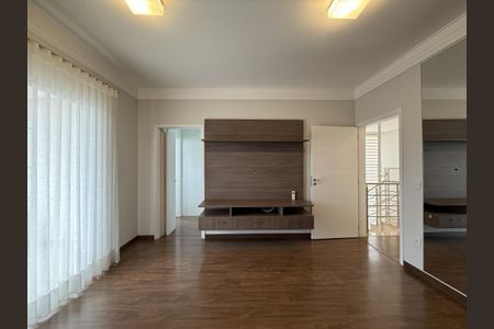 Casa de condomínio à venda com 258m², 4 quartos e 4 vagas