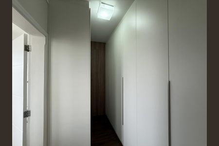 Casa de condomínio à venda com 258m², 4 quartos e 4 vagas