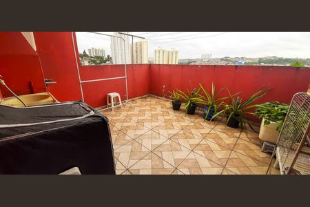 Casa à venda com 140m², 6 quartos e 2 vagas Casa à venda com 140m², 6 quartos e 2 vagasCasa 1 - Área de Serviço e Espaço Gourmet