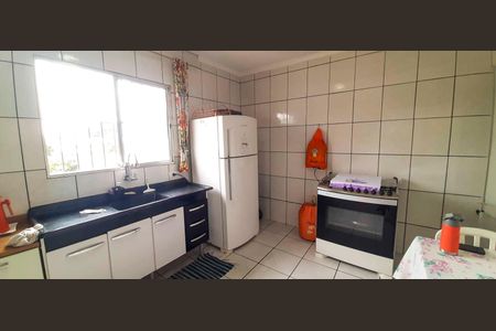 Casa à venda com 140m², 6 quartos e 2 vagas
