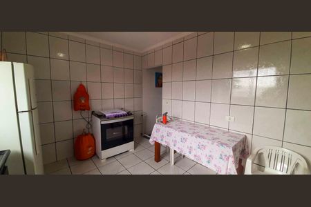 Casa à venda com 140m², 6 quartos e 2 vagas