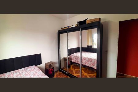 Casa à venda com 140m², 6 quartos e 2 vagas