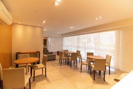 Apartamento à venda com 93m², 2 quartos e 1 vagaÁrea comum