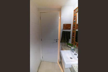 Apartamento à venda com 93m², 2 quartos e 1 vagaBanheiro Social