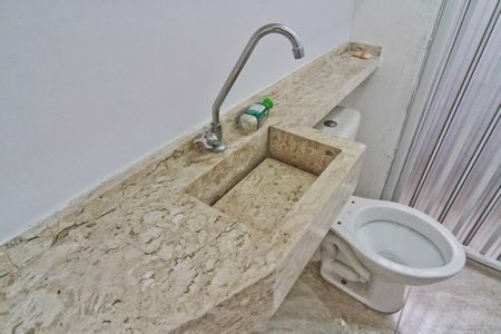 Apartamento à venda com 42m², 2 quartos e sem vagaBanheiro