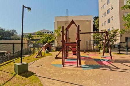 Apartamento à venda com 42m², 2 quartos e sem vagaÁrea comum - Playground