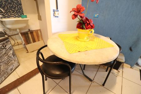 Área comum de kitnet/studio para alugar com 1 quarto, 18m² em Martins, Uberlândia