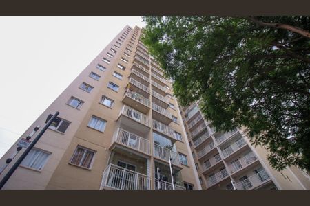 Apartamento para alugar com 34m², 2 quartos e sem vaga Apartamento para alugar com 34m², 2 quartos e sem vagaFachada