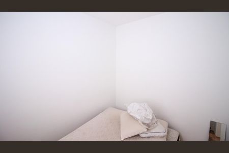 Quarto 2 de apartamento para alugar com 2 quartos, 34m² em Vila Ema, São Paulo