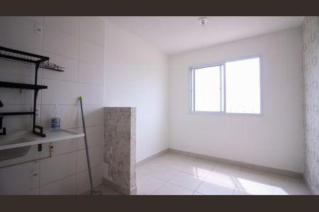 Sala/Cozinha de apartamento para alugar com 2 quartos, 34m² em Vila Ema, São Paulo