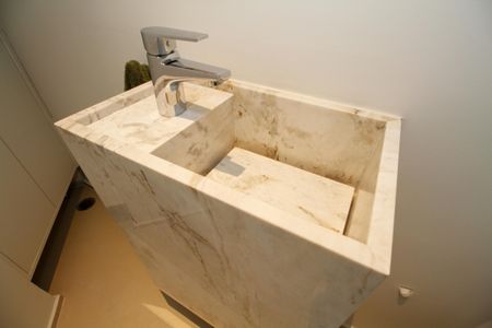 Lavabo de apartamento para alugar com 1 quarto, 75m² em Pinheiros, São Paulo