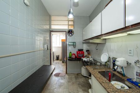 Apartamento à venda com 102m², 2 quartos e 2 vagasCOZINHA