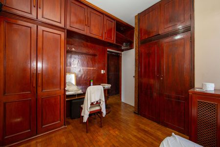 Apartamento à venda com 102m², 2 quartos e 2 vagasQUARTO2