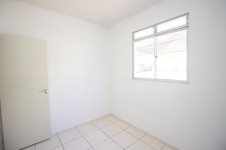 Quarto 2 de apartamento para alugar com 2 quartos, 45m² em Vila Cristina, Contagem