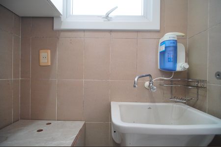 Apartamento para alugar com 85m², 2 quartos e 1 vagaBanheiro de serviço