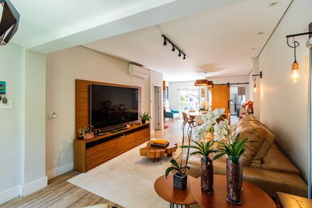 Casa à venda com 2 quartos, 155m² em Instituto de Previdencia, São Paulo