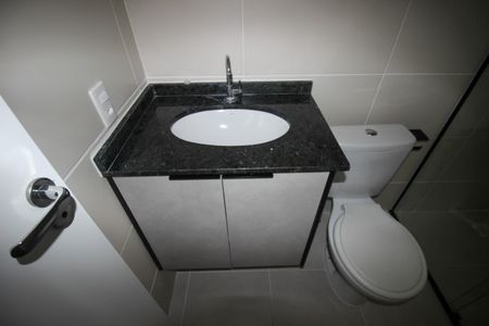 Apartamento para alugar com 64m², 2 quartos e 2 vagas Apartamento para alugar com 64m², 2 quartos e 2 vagasBanheiro