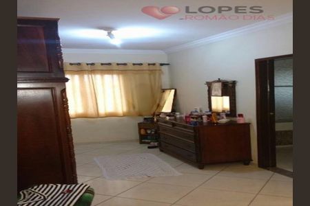 Casa à venda com 4 quartos, 180m² em Jardim Santo Elias, São Paulo