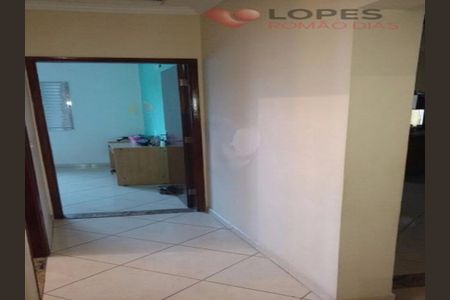 Casa à venda com 4 quartos, 180m² em Jardim Santo Elias, São Paulo