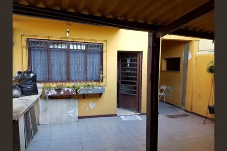 Casa à venda com 132m², 3 quartos e 2 vagas