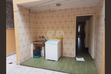 Casa à venda com 169m², 3 quartos e 2 vagas