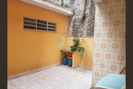 Casa à venda com 169m², 3 quartos e 2 vagas