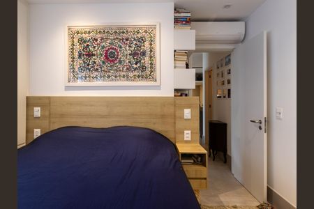 Apartamento à venda com 81m², 2 quartos e 2 vagas Apartamento à venda com 81m², 2 quartos e 2 vagasSuíte 1