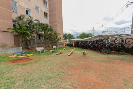 Apartamento para alugar com 50m², 2 quartos e 1 vagaÁrea comum - Playground