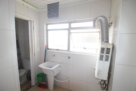 Apartamento à venda com 72m², 2 quartos e 1 vagaÁrea de Serviço